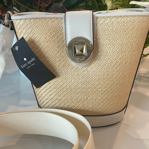 Kate Spade Bucket Bag NWT - Picture 4 of 11